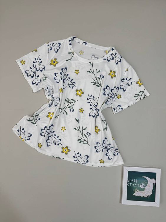 خرید تیشرت زنانه با گل های بهاری نرم و لطیف