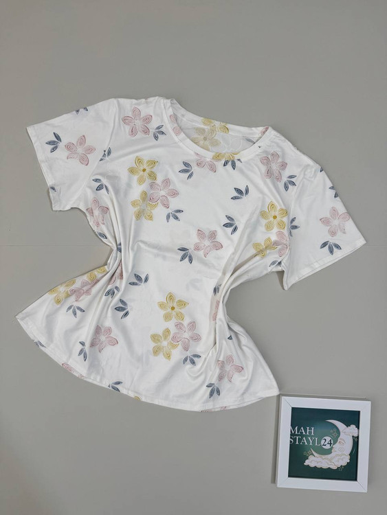 تیشرت زنانه با گلهای رنگی؛ نخی، جذب، مناسب تابستان