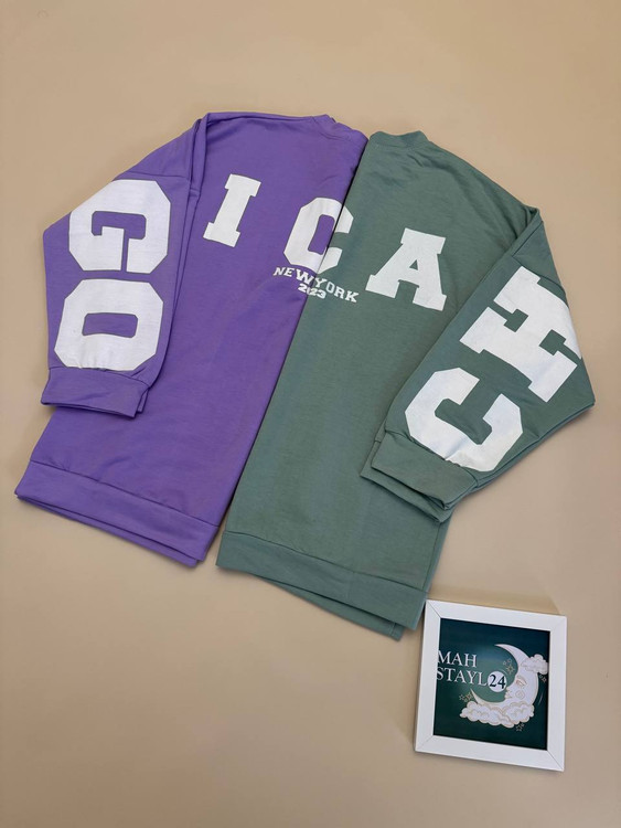 دورس پاییزی زنانه با چاپ CHICAGO پشت لباس