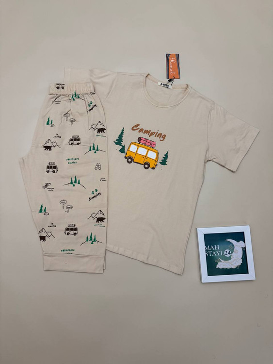 ست زنانه طرح فانتزی مناسب استراحت و روزمره