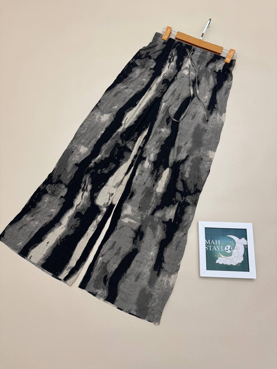 شلوار گریشه پلیسه زنانه راحتی و استایل خاص وارداتی